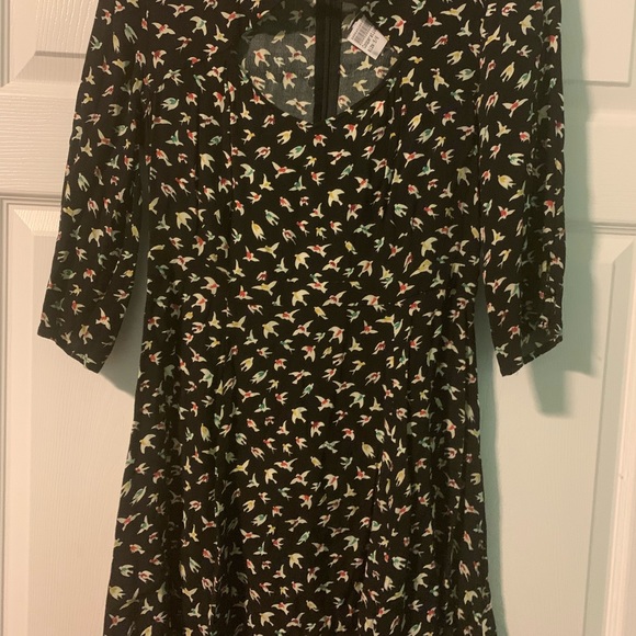 Dress - Picture 2 of 3